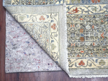 Mamluk Mamluk hand-knotted wool rug in Gray, 9'9" x 13'11" — SKU O022362 (view 4)