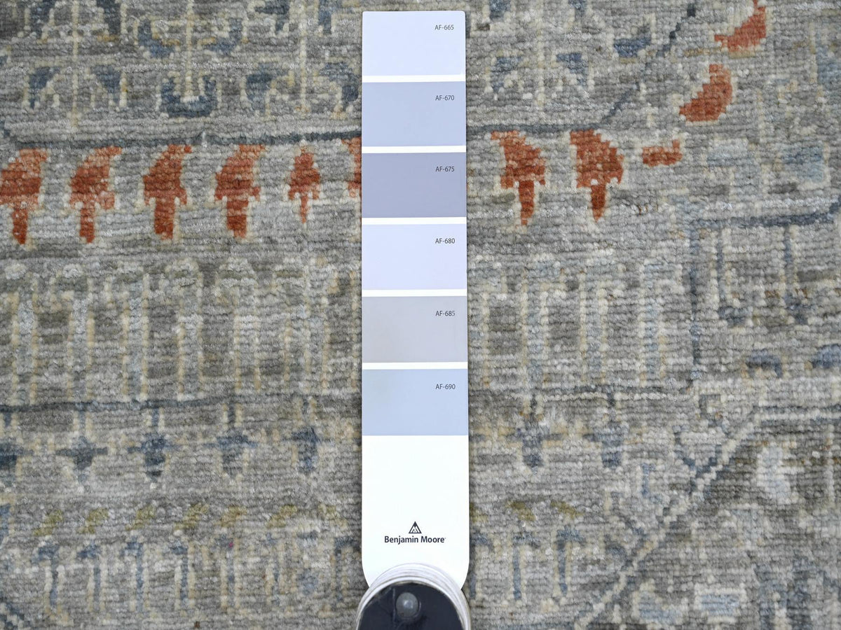 Mamluk Mamluk hand-knotted wool rug in Gray, 9'9" x 13'11" — SKU O022362 (view 7)