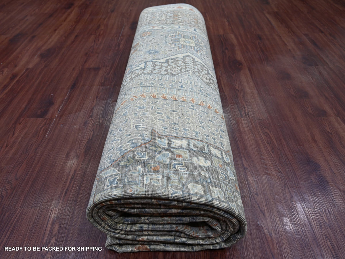 Mamluk Mamluk hand-knotted wool rug in Gray, 9'9" x 13'11" — SKU O022362 (view 9)
