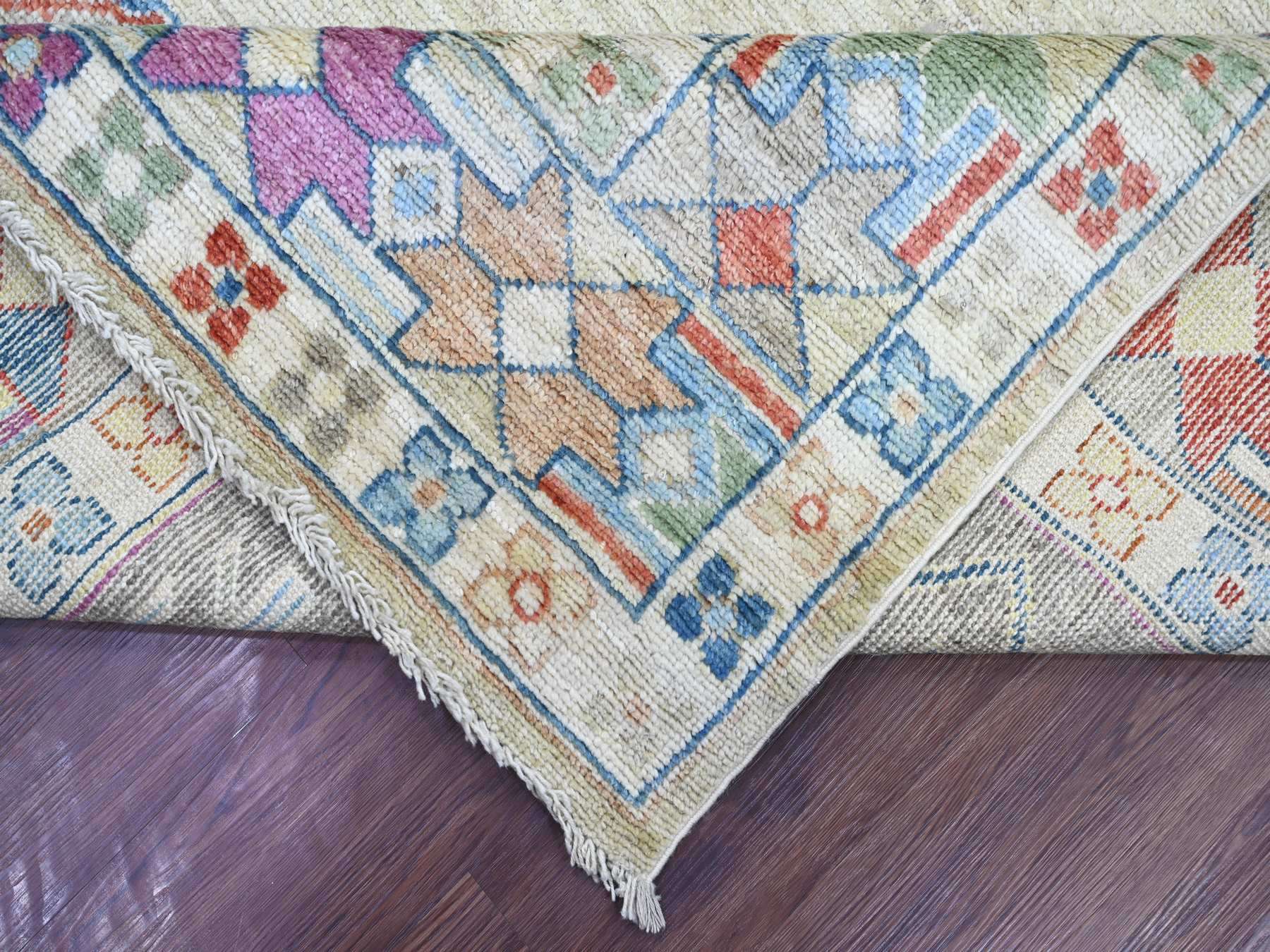 Tribal & Geometric hand-knotted wool rug in Green, 9' x 11'6" — SKU O022437 (view 6)