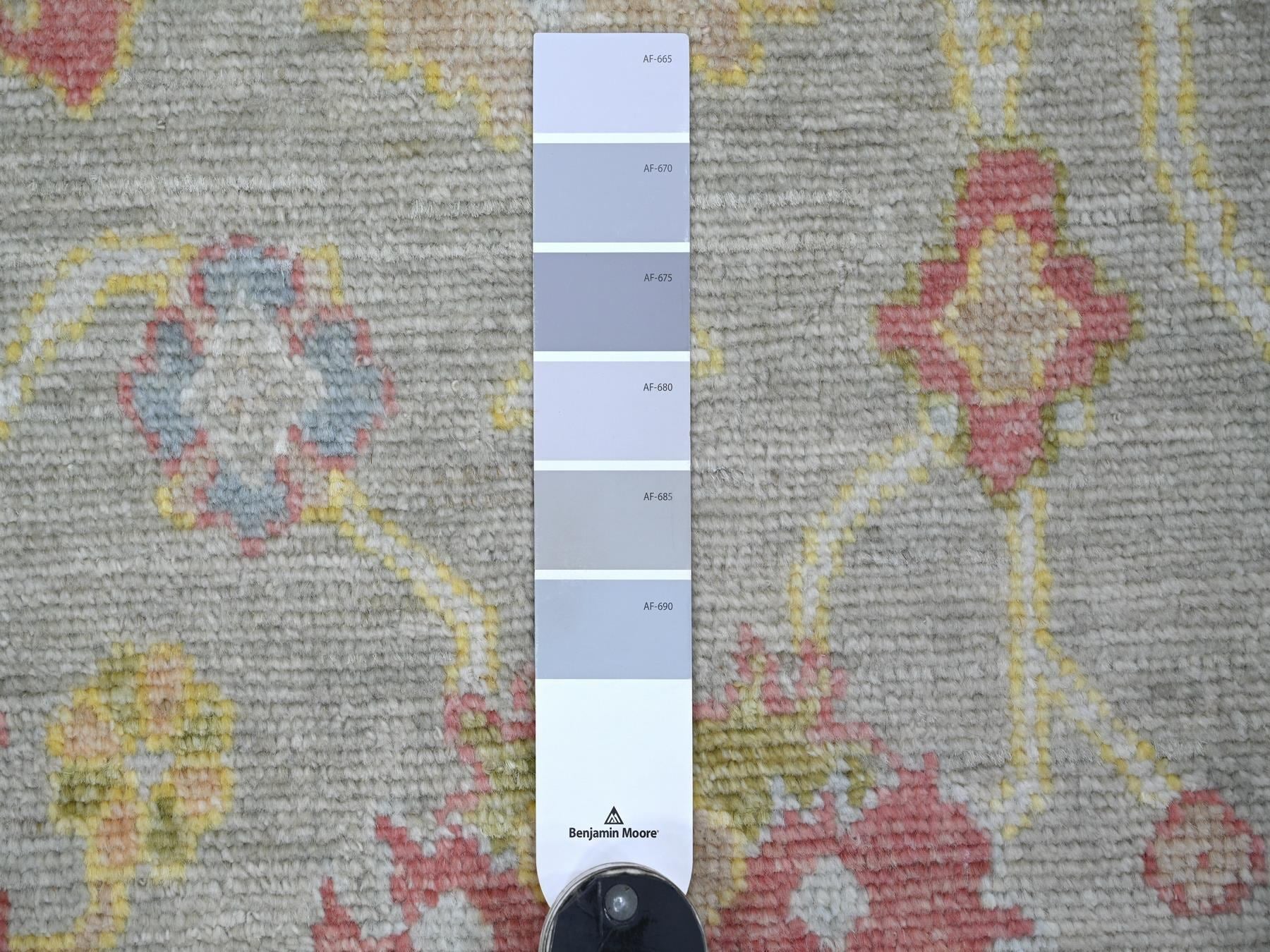 Oushak Oushak hand-knotted wool runner in Gray & Light Gray, 4'1" x 9'11" — SKU O022466 (view 3)