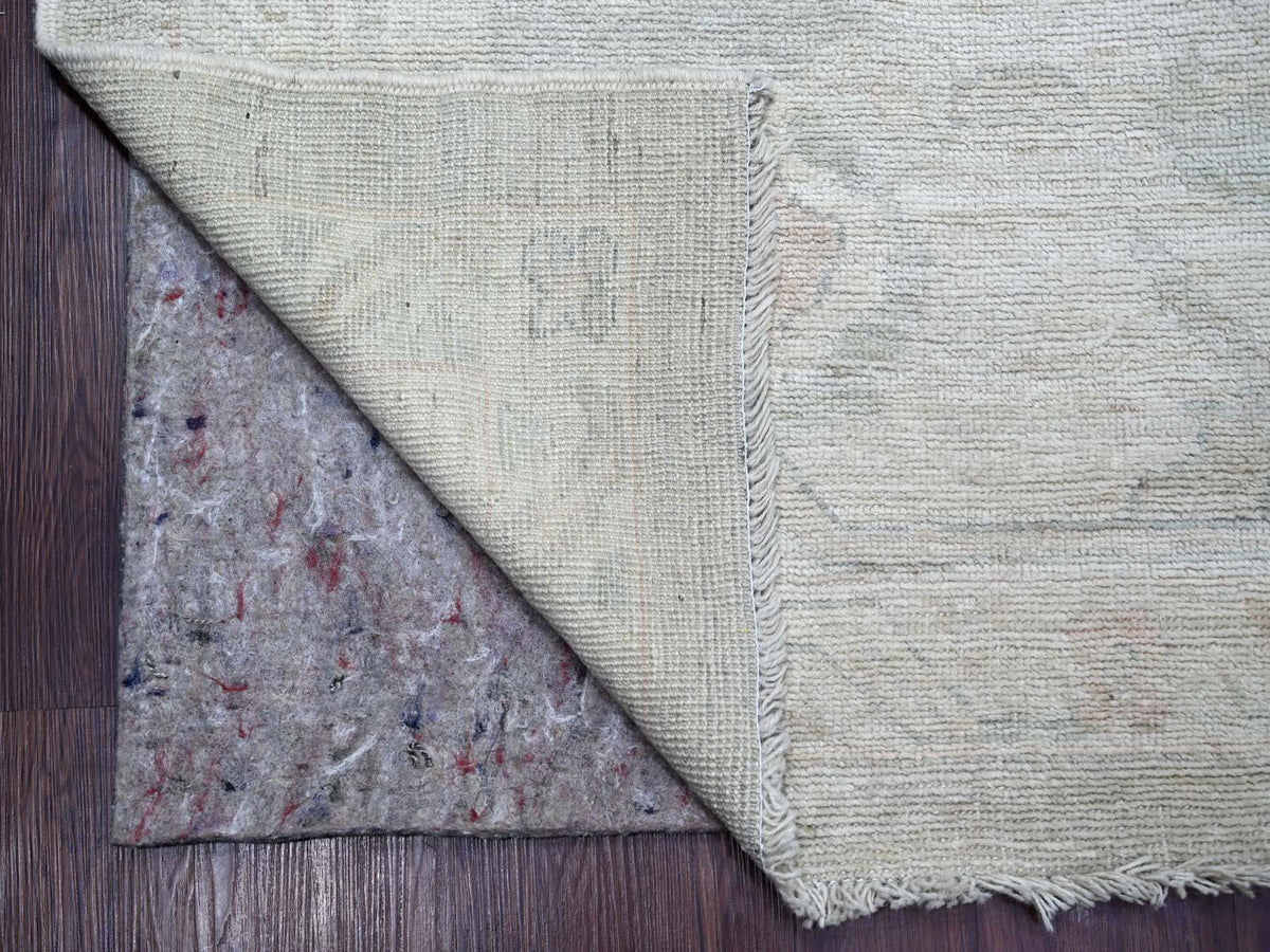 Oushak Oushak hand-knotted wool rug in Gray & Ivory, 11'9" x 18'6" — SKU O022469 (view 4)