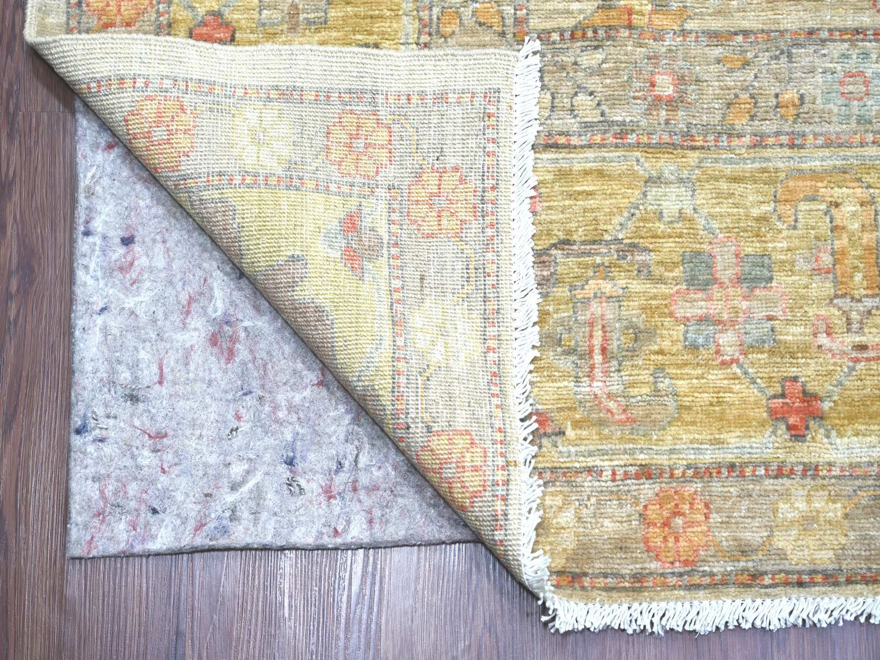 Peshawar Tribal & Geometric hand-knotted wool rug in Gray & Gold, 9'10" x 13'5" — SKU O022472 (view 4)