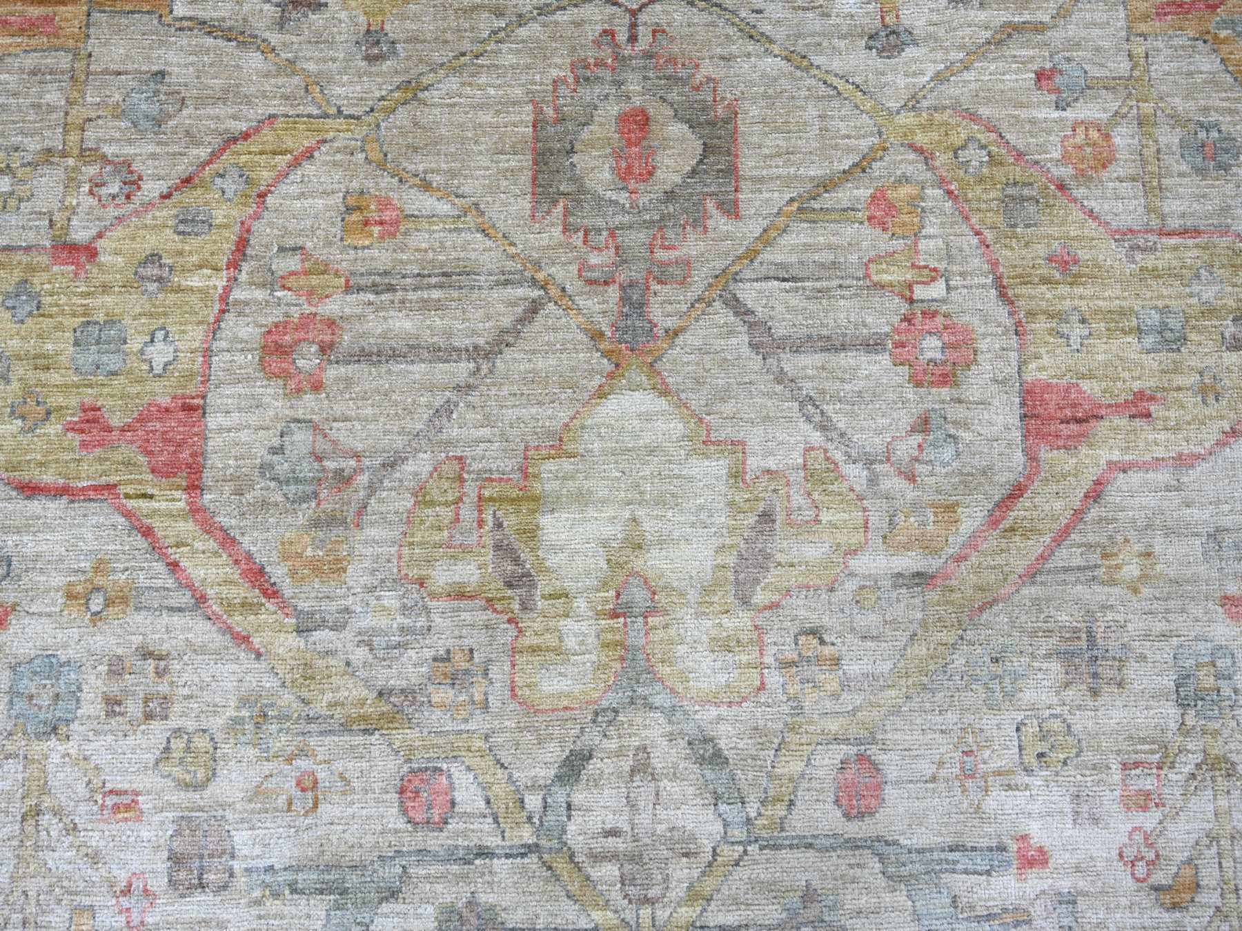 Peshawar Tribal & Geometric hand-knotted wool rug in Gray & Gold, 9'10" x 13'5" — SKU O022472 (view 8)