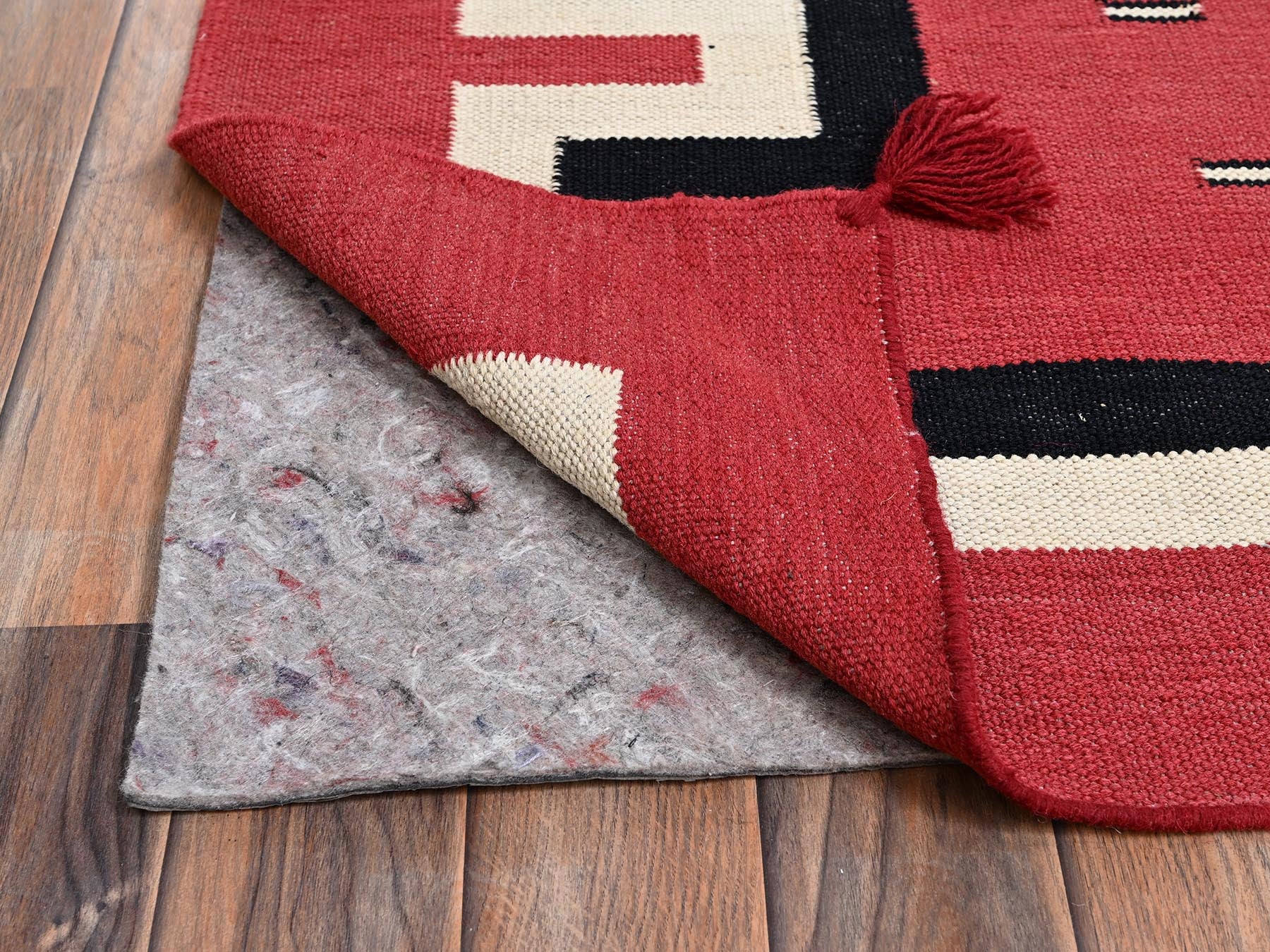 Flat-Weave hand-knotted wool rug in Red, 9'1" x 11'7" — SKU O02248 (view 3)