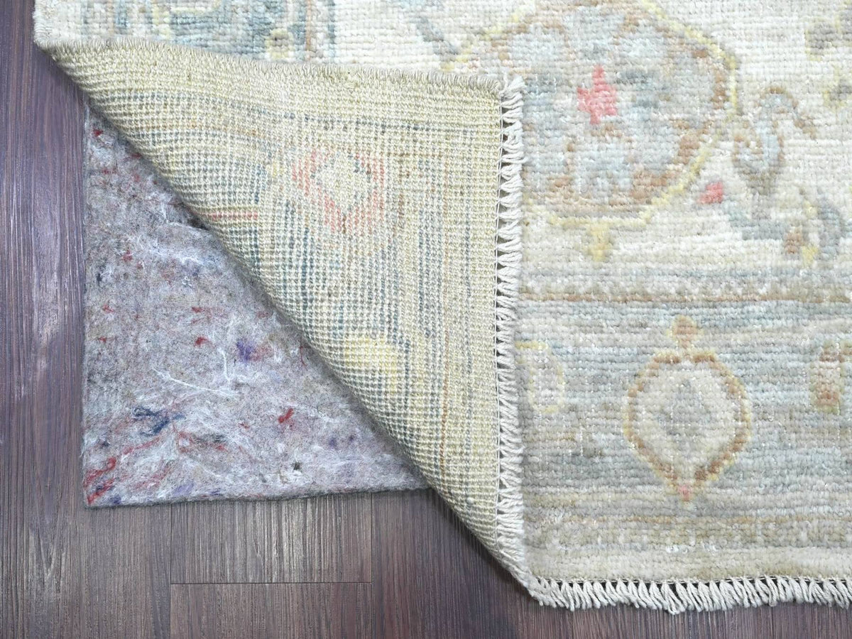 Oushak Oushak hand-knotted wool runner in Ivory & Gray, 2'11" x 16'4" — SKU O022532 (view 2)