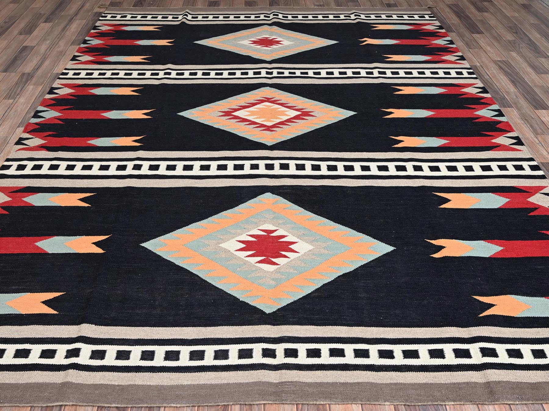 Flat-Weave hand-knotted wool rug in Black, 8'4" x 10'3" — SKU O02256 (view 2)