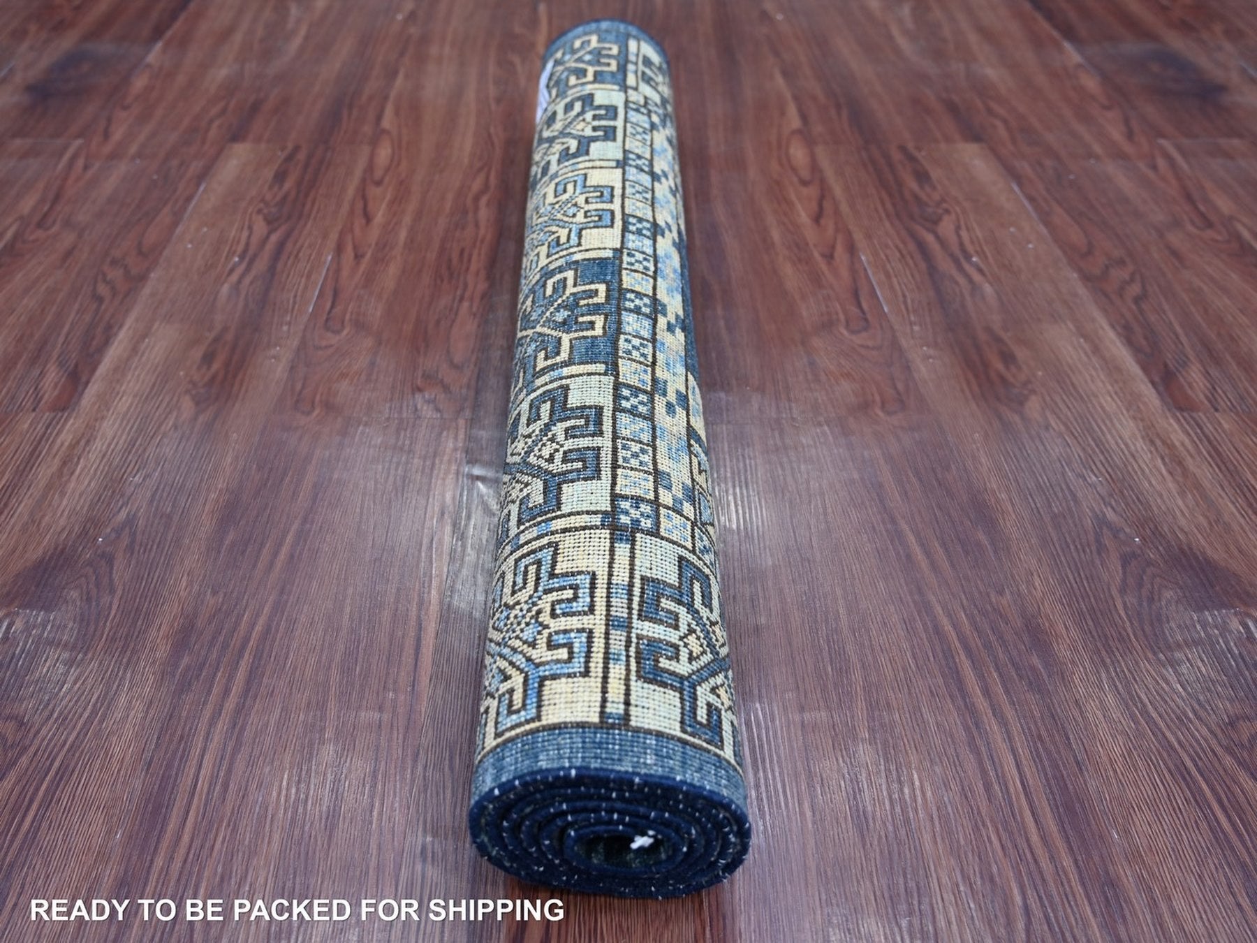 Ersari Tribal & Geometric hand-knotted wool rug in Gray & Ivory, 2'11" x 4'10" — SKU O022589 (view 4)