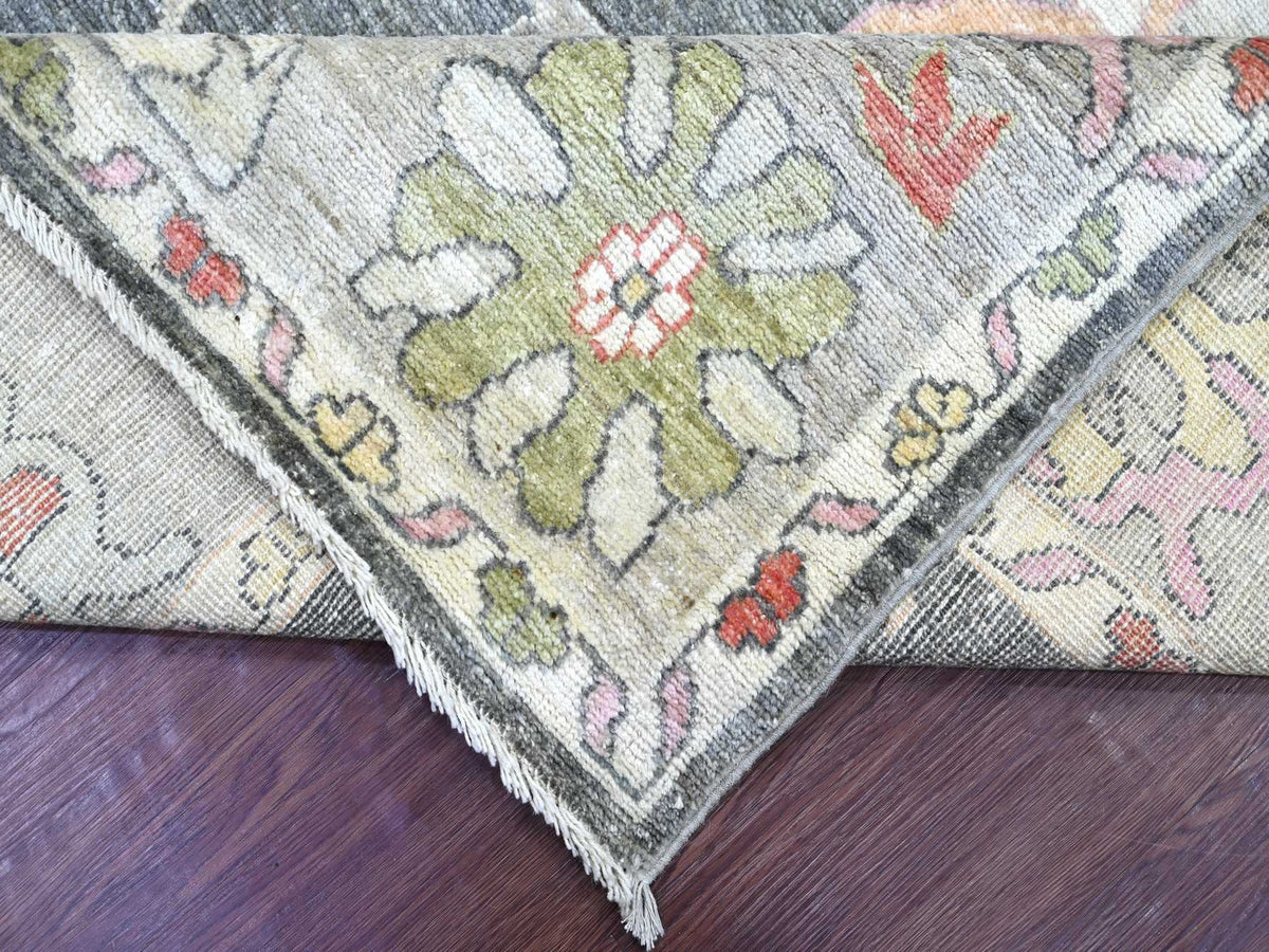 Oushak Oushak hand-knotted wool rug in Gray & Light Gray, 7'11" x 9'9" — SKU O022615 (view 6)