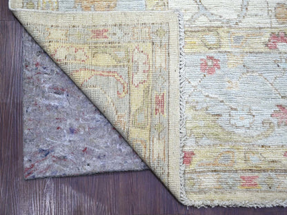 Oushak Oushak hand-knotted wool rug in Ivory & Light Blue, 8' x 9'9" — SKU O022619 (view 4)
