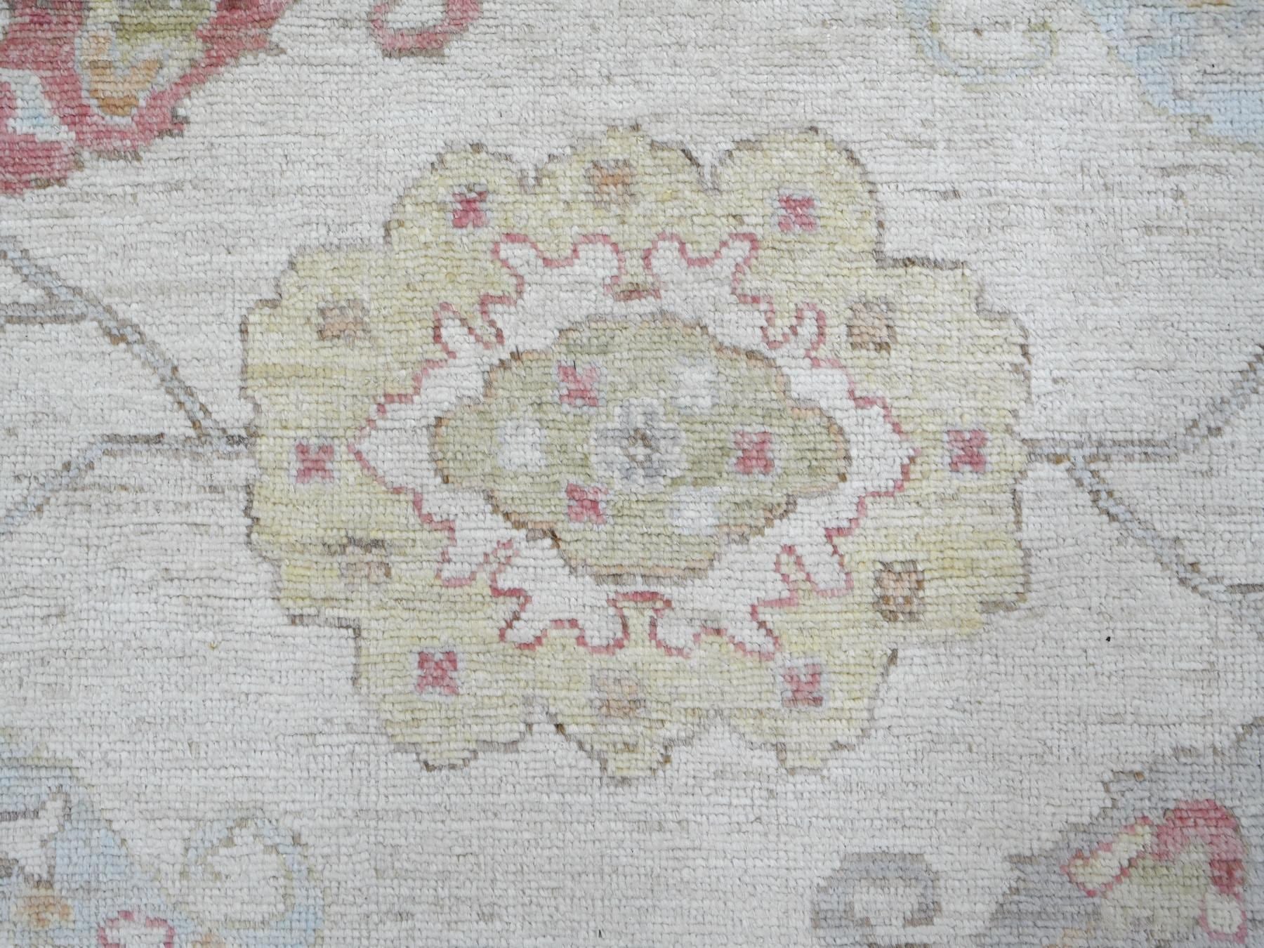 Oushak Oushak hand-knotted wool rug in Ivory & Light Blue, 8' x 9'9" — SKU O022619 (view 8)