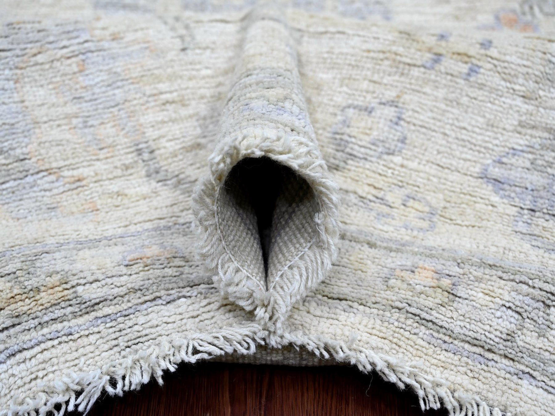 Oushak Oushak hand-knotted wool rug in Ivory, 8'10" x 11'9" — SKU O022631 (view 5)