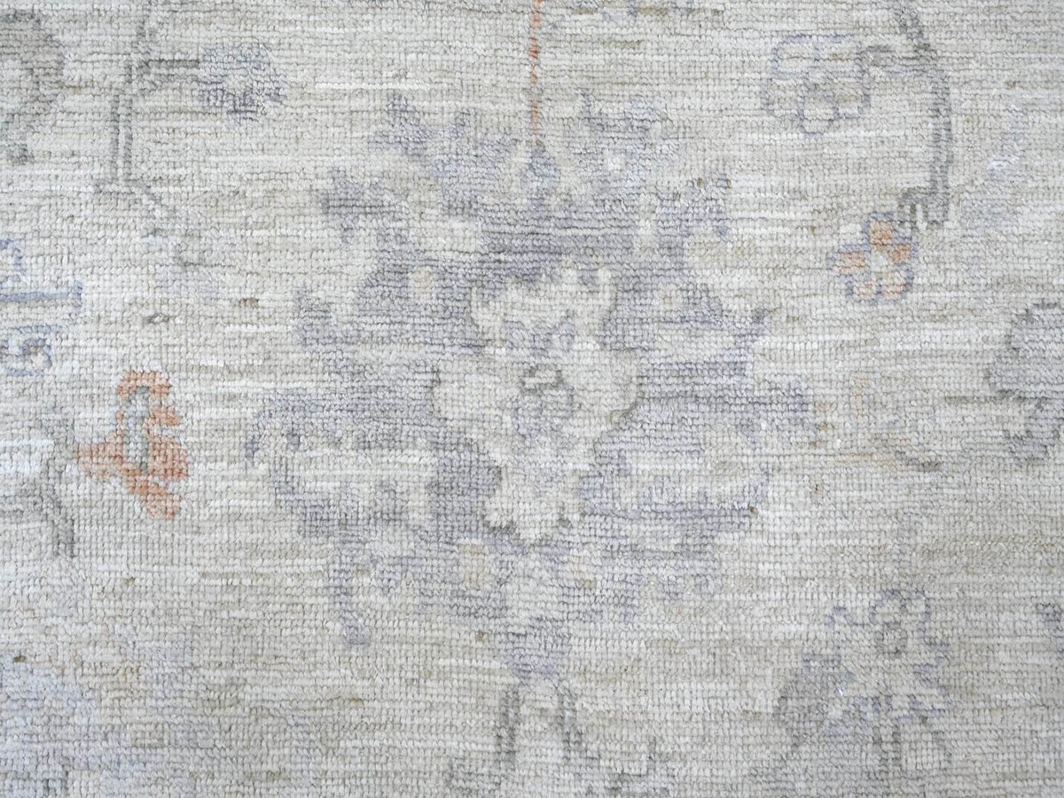 Oushak Oushak hand-knotted wool rug in Ivory, 8'10" x 11'9" — SKU O022631 (view 8)