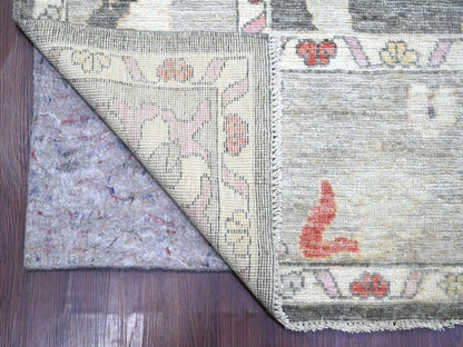 Oushak Oushak hand-knotted wool rug in Gray & Light Gray, 8'11" x 11'9" — SKU O022684 (view 4)