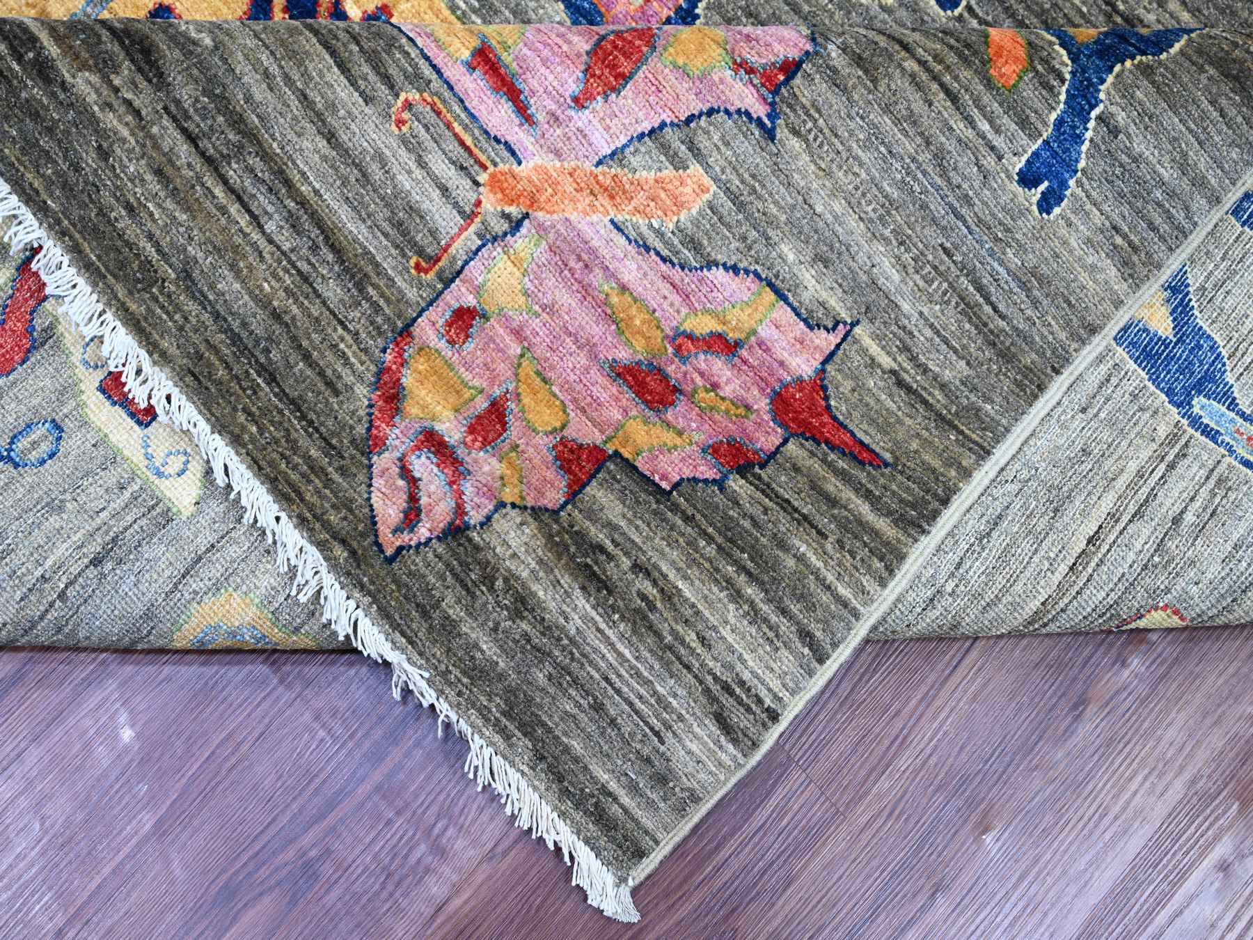 Peshawar Modern / Contemporary hand-knotted wool rug in Gray, 9'6" x 13'8" — SKU O022694 (view 6)