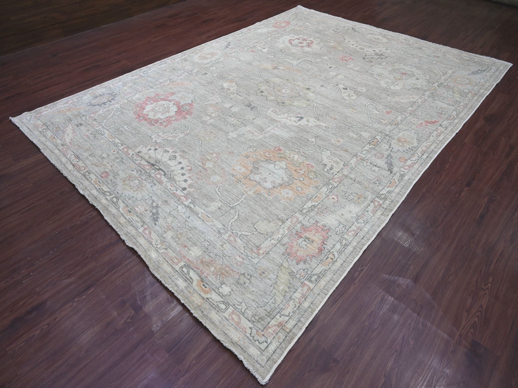 Oushak Oushak hand-knotted wool rug in Gray, 8'8" x 11'11" — SKU O022705 (view 3)