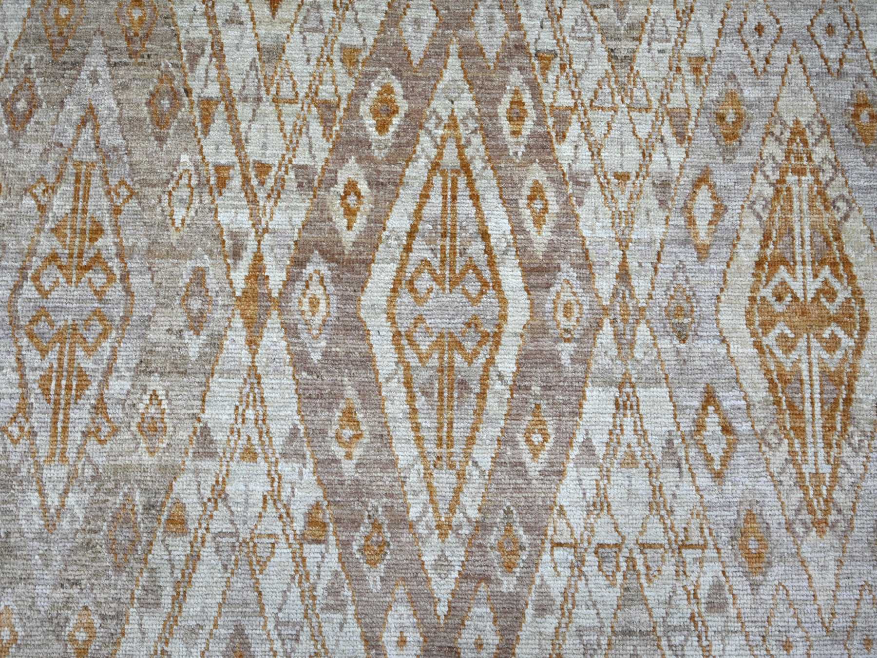 Tribal & Geometric hand-knotted wool rug in Gray, 8'10" x 11'8" — SKU O022746 (view 8)