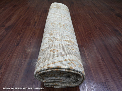 Tribal & Geometric hand-knotted wool rug in Gray, 8'10" x 11'8" — SKU O022746 (view 9)