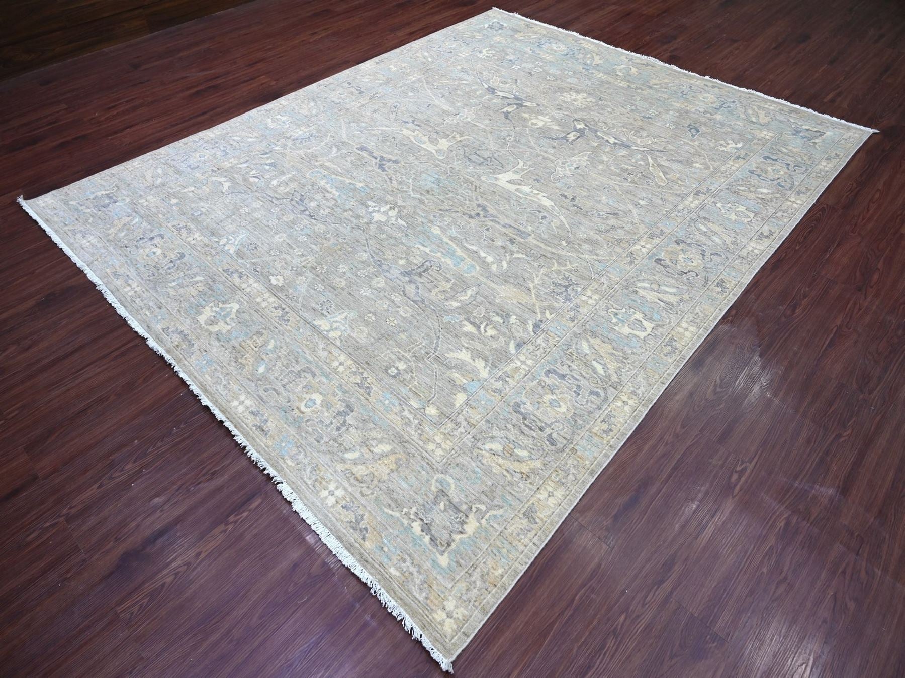 Peshawar Tribal & Geometric hand-knotted wool rug in Gray & Light Blue, 7'11" x 9'11" — SKU O022800 (view 3)