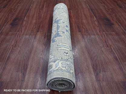 Heriz Oushak hand-knotted wool runner in Gray & Ivory, 2'7" x 6'3" — SKU O022802 (view 4)