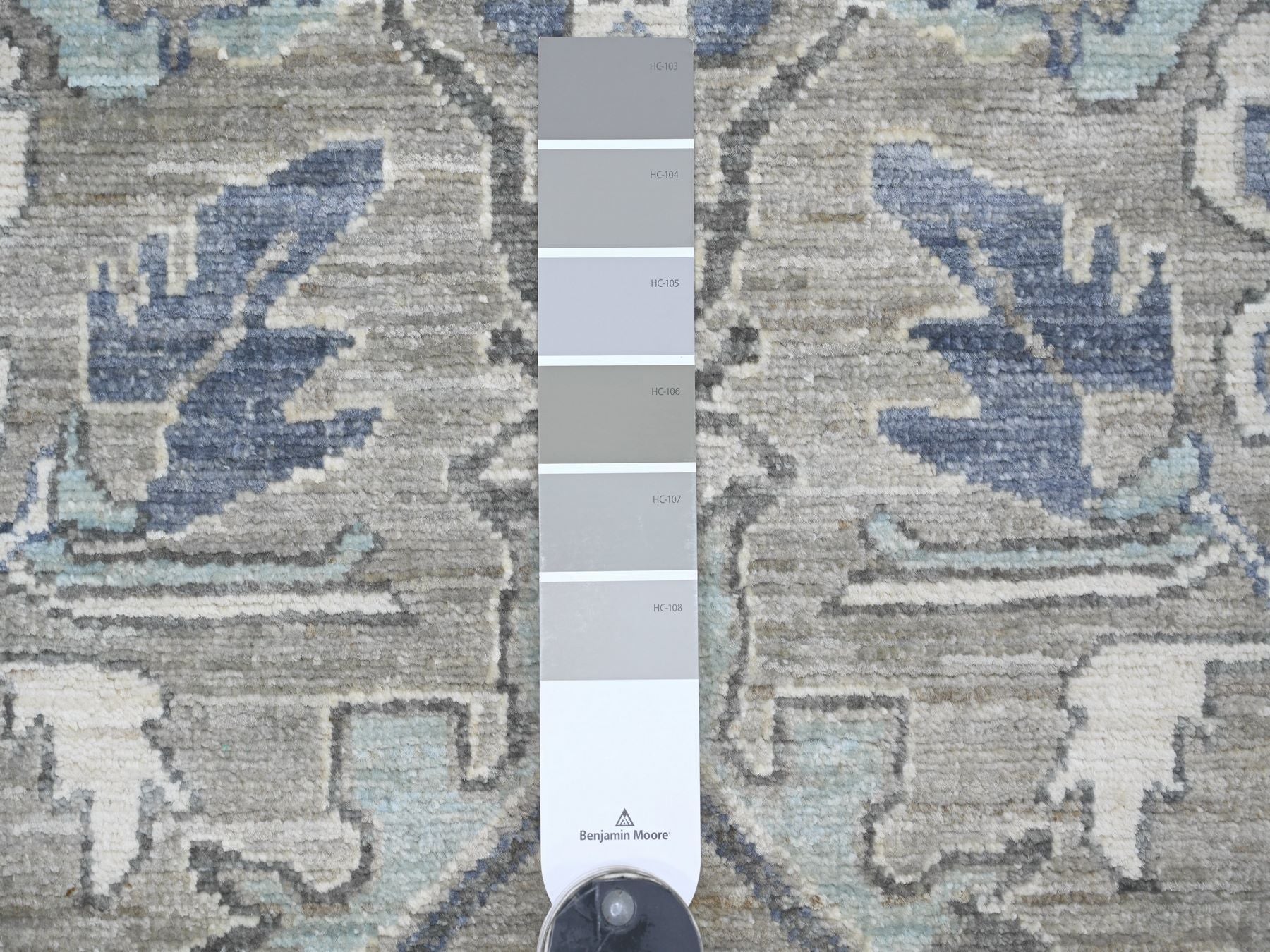 Heriz Oushak hand-knotted wool runner in Gray & Ivory, 2'7" x 10'8" — SKU O022828 (view 3)