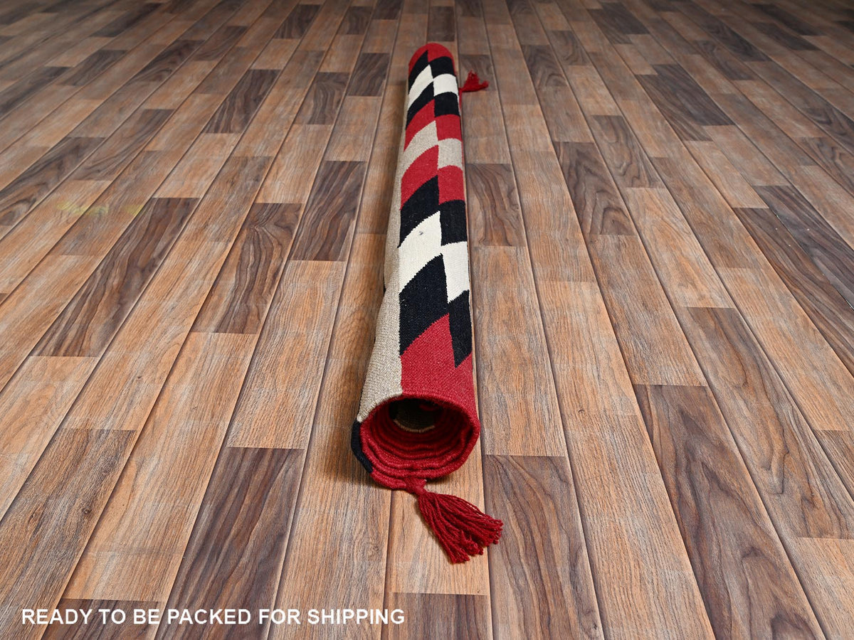 Flat-Weave hand-knotted wool rug in Red, 5'3" x 7'1" — SKU O02282 (view 6)