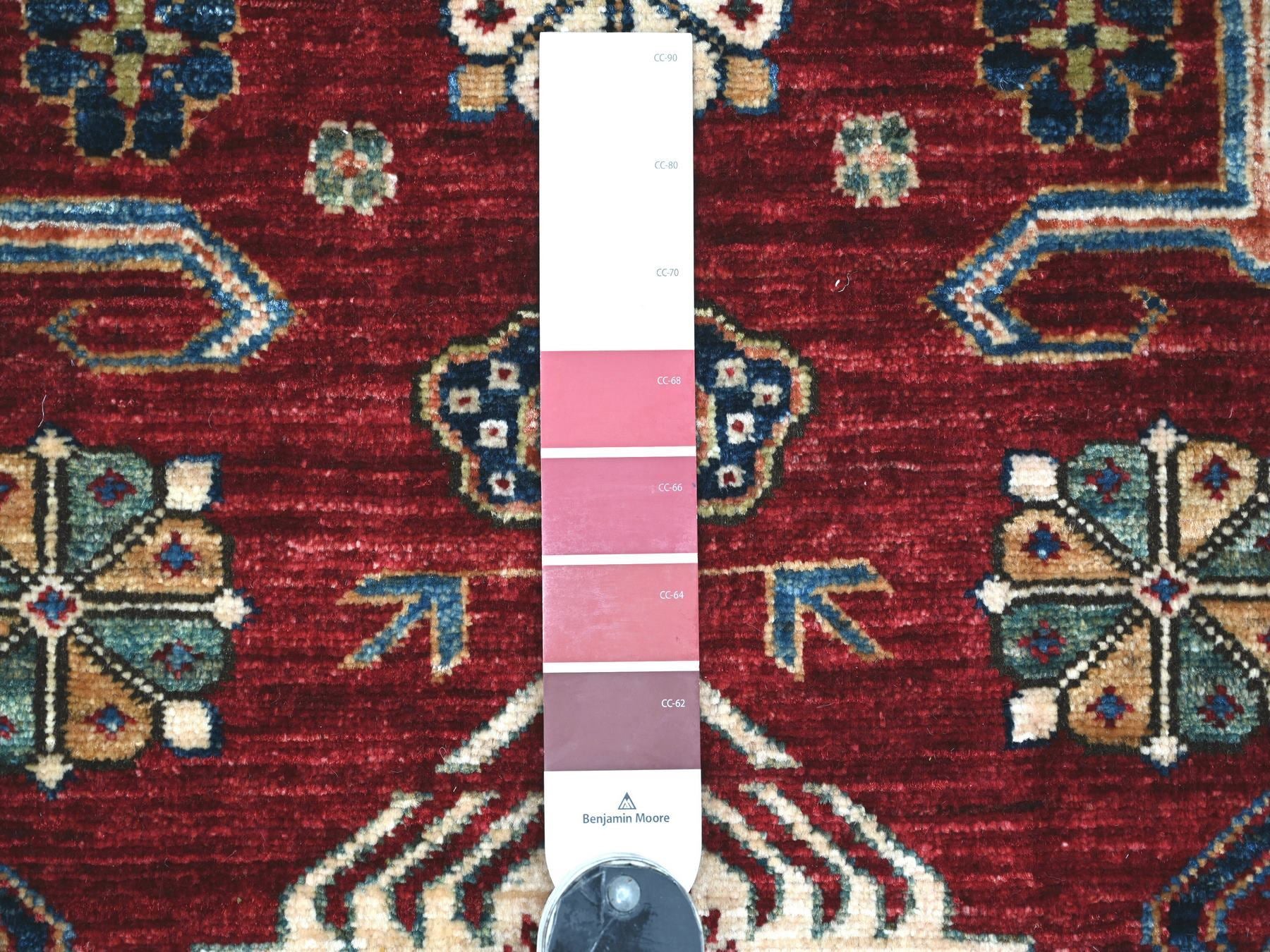 Kazak Tribal & Geometric hand-knotted wool rug in Red & Ivory, 3'11" x 6'4" — SKU O022831 (view 3)