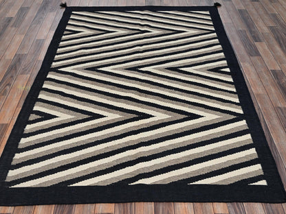 Brown 5'0" x 6'11" Flat Weave Hand woven Wool Rug - Sku: O02284