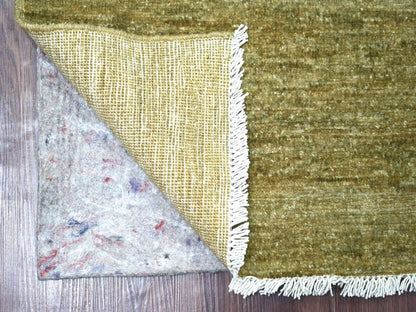 Green 2'5" x 7'6" Modern and Contemporary Hand knotted Wool Rug - Sku: O022876