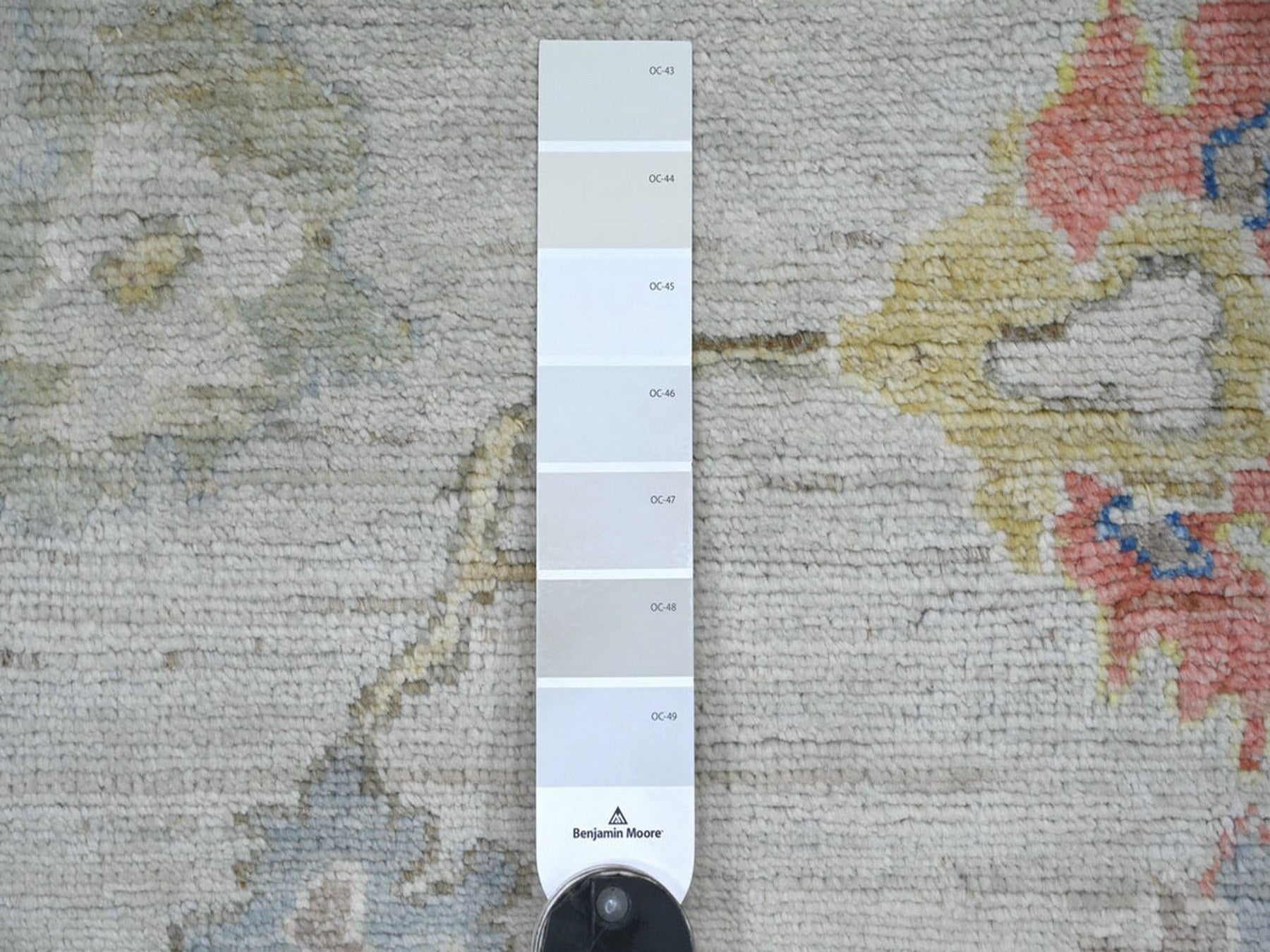 Oushak Oushak hand-knotted wool rug in Gray & Ivory, 6'2" x 8'10" — SKU O022881 (view 3)