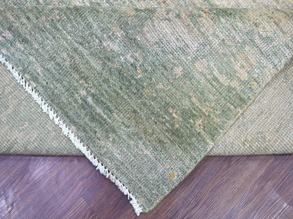 Green 8'9" x 12'0" Modern and Contemporary Hand knotted Wool Rug - Sku: O022886