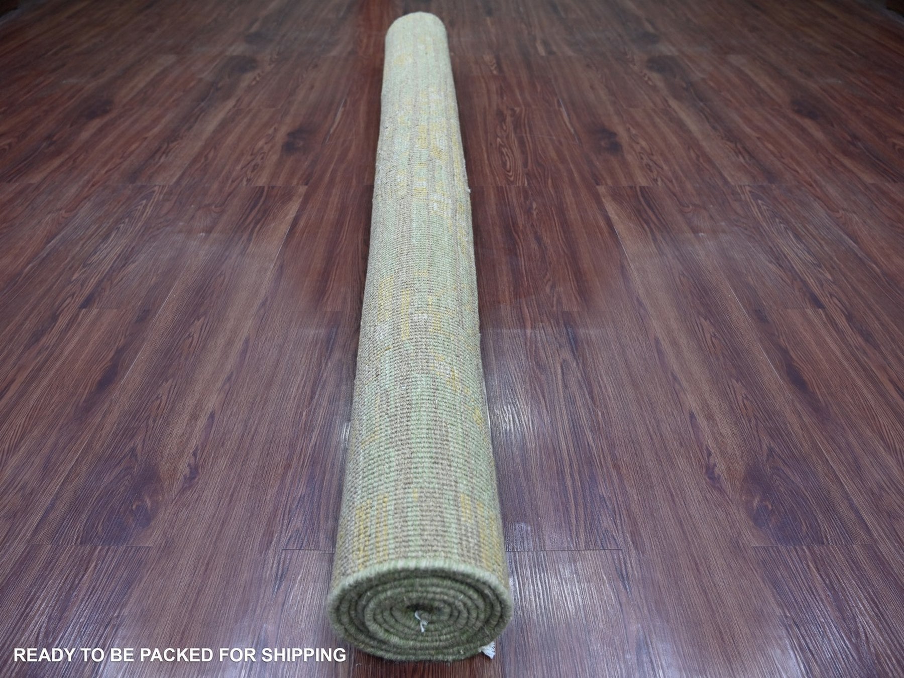 Modern / Contemporary hand-knotted wool rug in Gray, 5'11" x 8'9" — SKU O022887 (view 4)