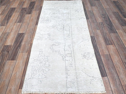 Ivory 2'2" x 5'10" Vintage Hand knotted Wool Rug - Sku: O0228