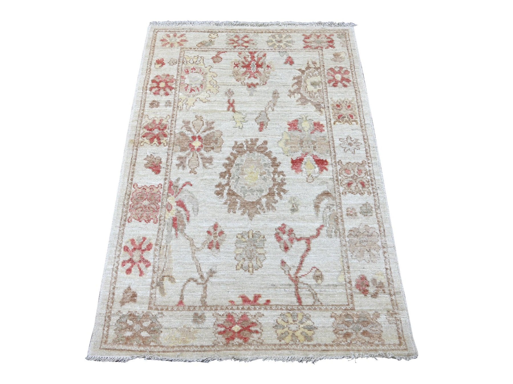 Ivory 3'2" x 4'11" Oushak And Peshawar Hand knotted Wool Rug - Sku: O022913