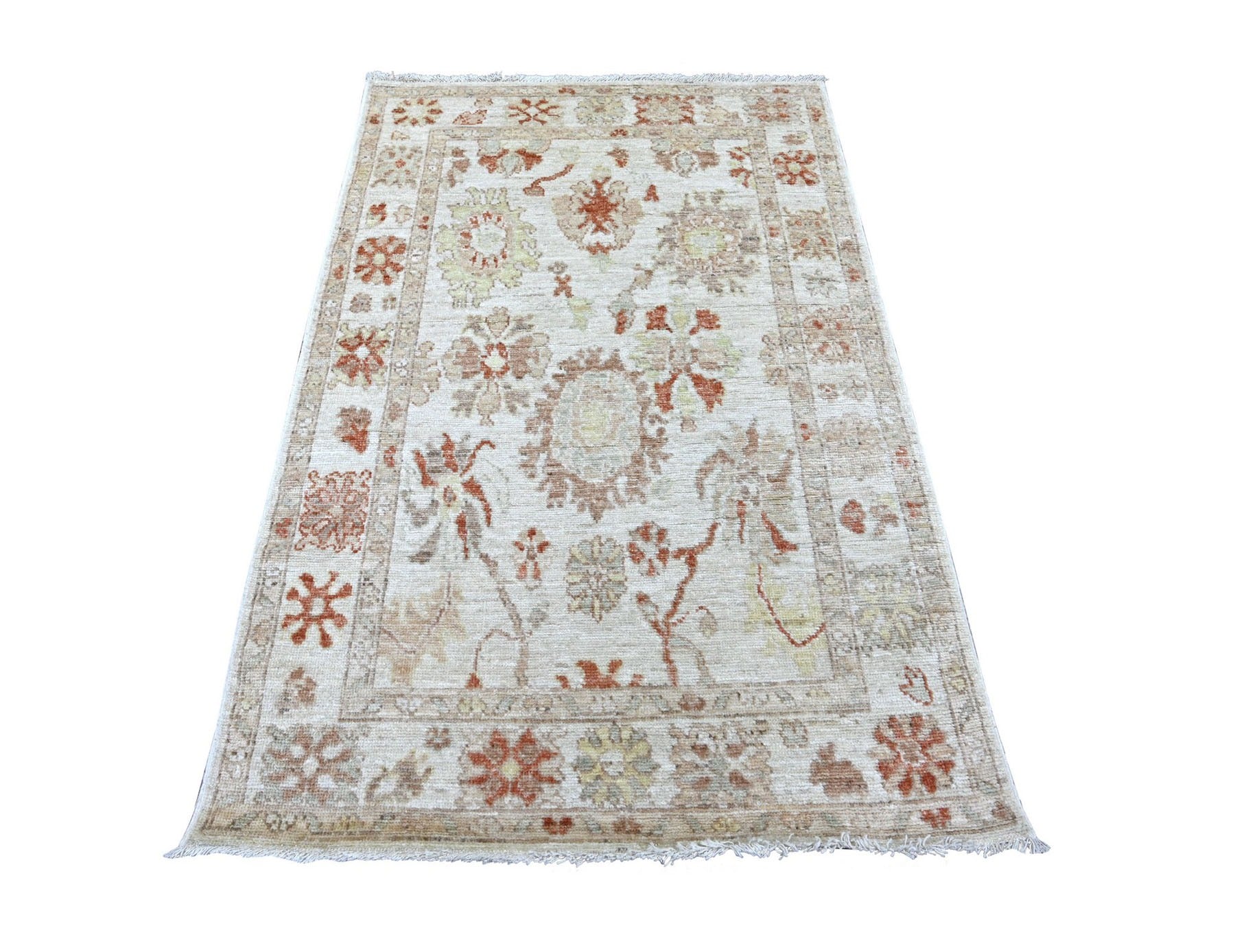 Ivory 3'10" x 5'10" Oushak And Peshawar Hand knotted Wool Rug - Sku: O022924