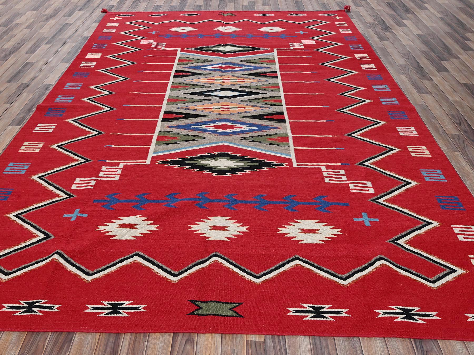 Flat-Weave hand-knotted wool rug in Red, 9' x 12'1" — SKU O02301 (view 2)
