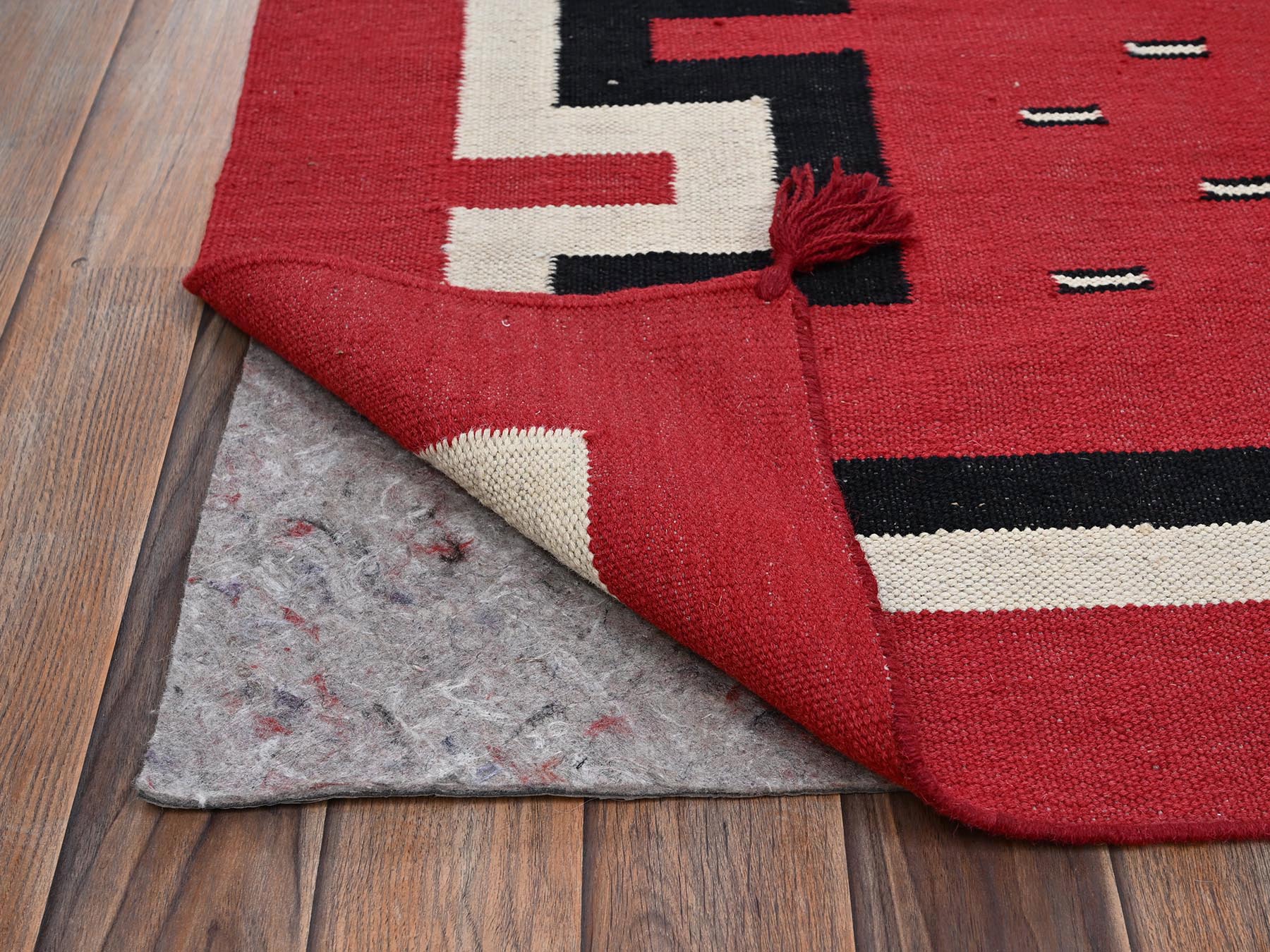 Flat-Weave hand-knotted wool rug in Red, 9'2" x 11'6" — SKU O02302 (view 3)