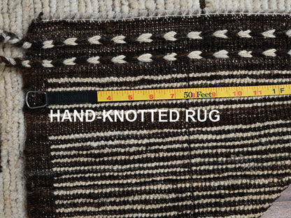 Ivory 4'3" x 5'11" Modern and Contemporary Hand knotted Wool Rug - Sku: O02303