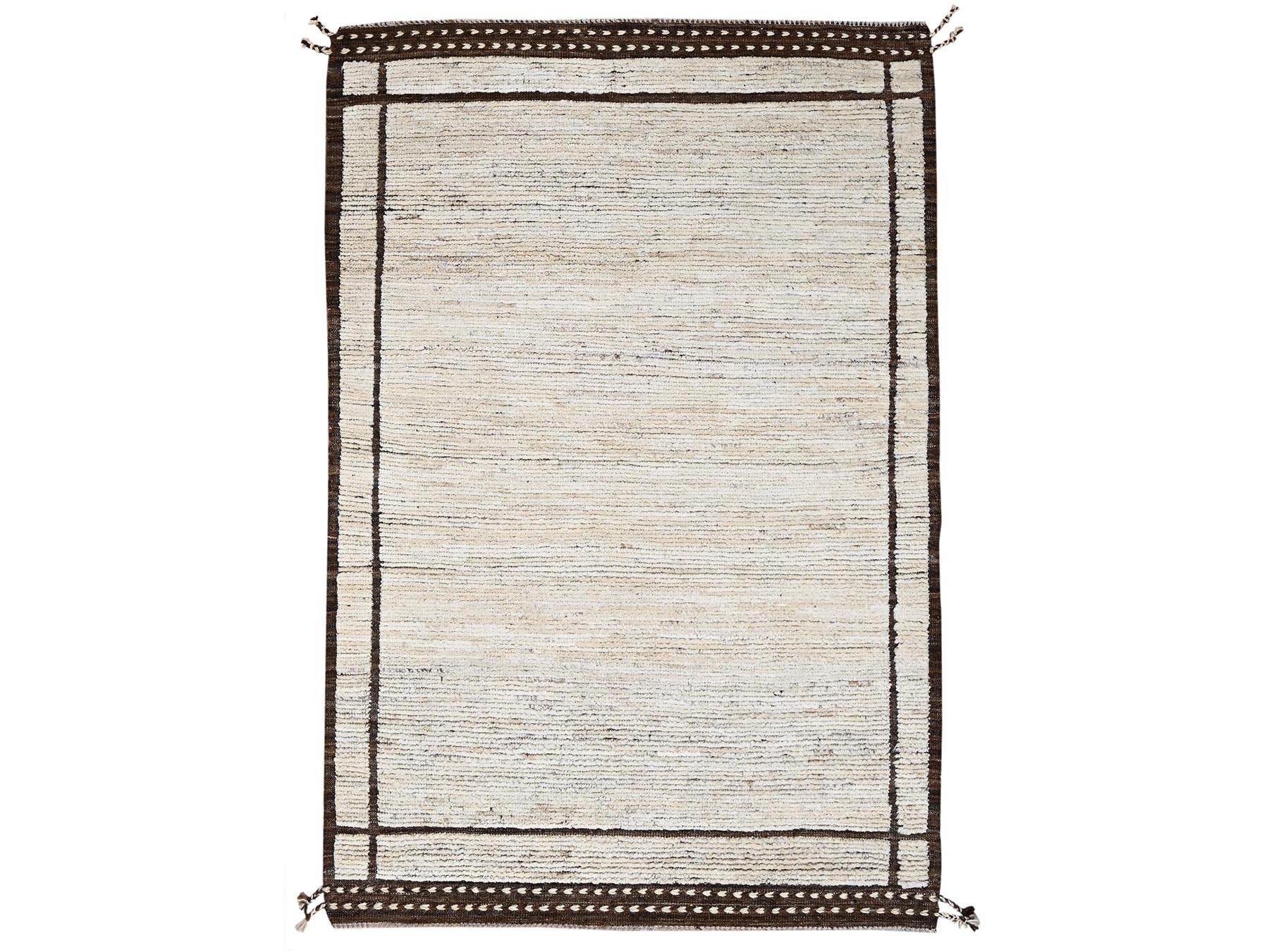 Ivory 4'1" x 6'0" Modern and Contemporary Hand knotted Wool Rug - Sku: O02310