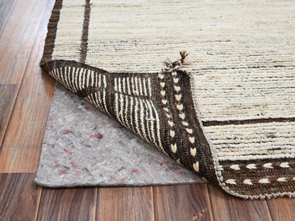 Ivory 4'1" x 6'0" Modern and Contemporary Hand knotted Wool Rug - Sku: O02310