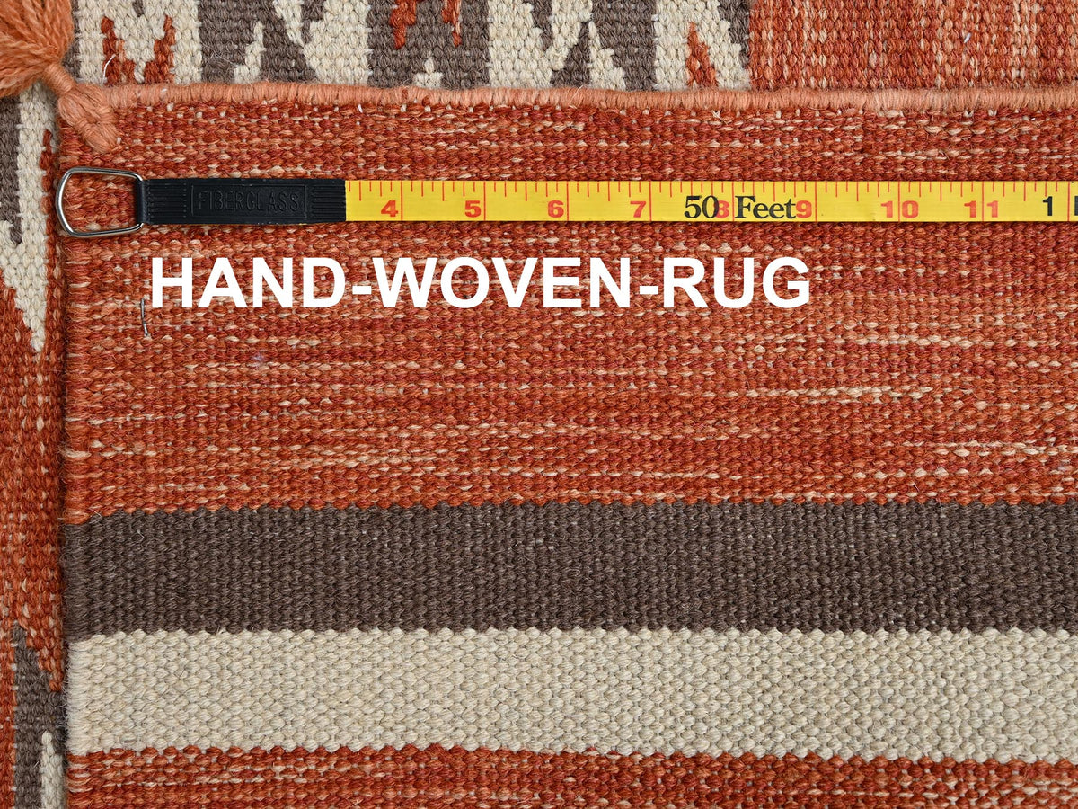 Flat-Weave hand-knotted wool rug in Orange, 5'1" x 7'1" — SKU O02323 (view 7)