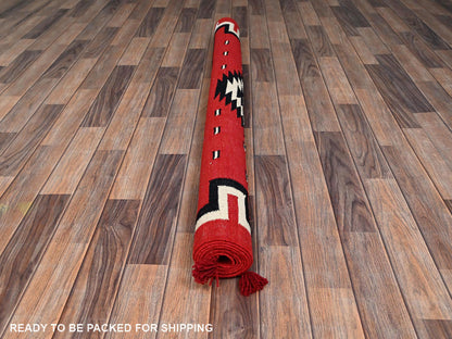 Flat-Weave hand-knotted wool rug in Red, 5'2" x 6'11" — SKU O02325 (view 6)