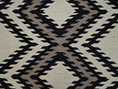 Brown 5'2" x 7'0" Flat Weave Hand woven Wool Rug - Sku: O02326