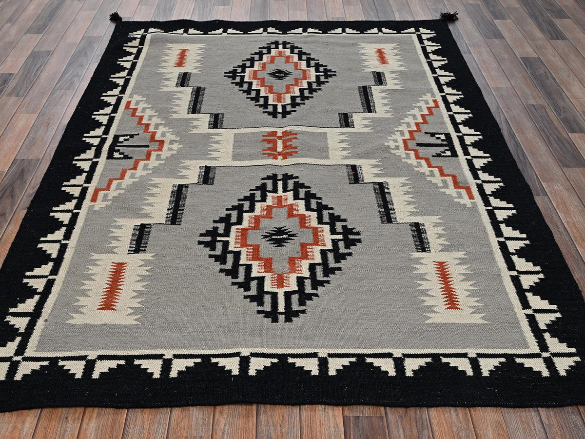 Flat-Weave hand-knotted wool rug in Gray & Black, 5'4" x 6'10" — SKU O02328 (view 2)