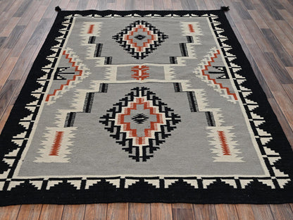 Flat-Weave hand-knotted wool rug in Gray & Black, 5'4" x 6'10" — SKU O02328 (view 2)