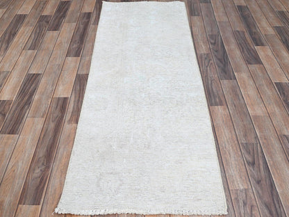 Ivory 2'1" x 5'9" Vintage Hand knotted Wool Rug - Sku: O0232