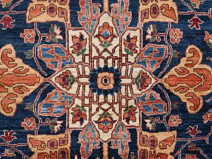 Heriz Heriz hand-knotted wool rug in Red, 10'1" x 14'2" — SKU O02351 (view 9)