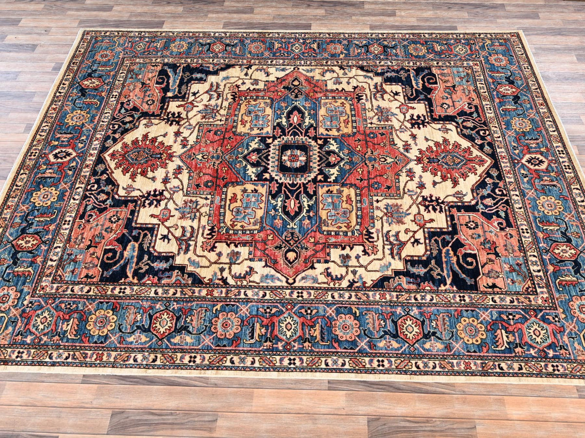 Heriz Heriz hand-knotted wool rug in Ivory & Blue, 8'1" x 9'10" — SKU O02352 (view 4)