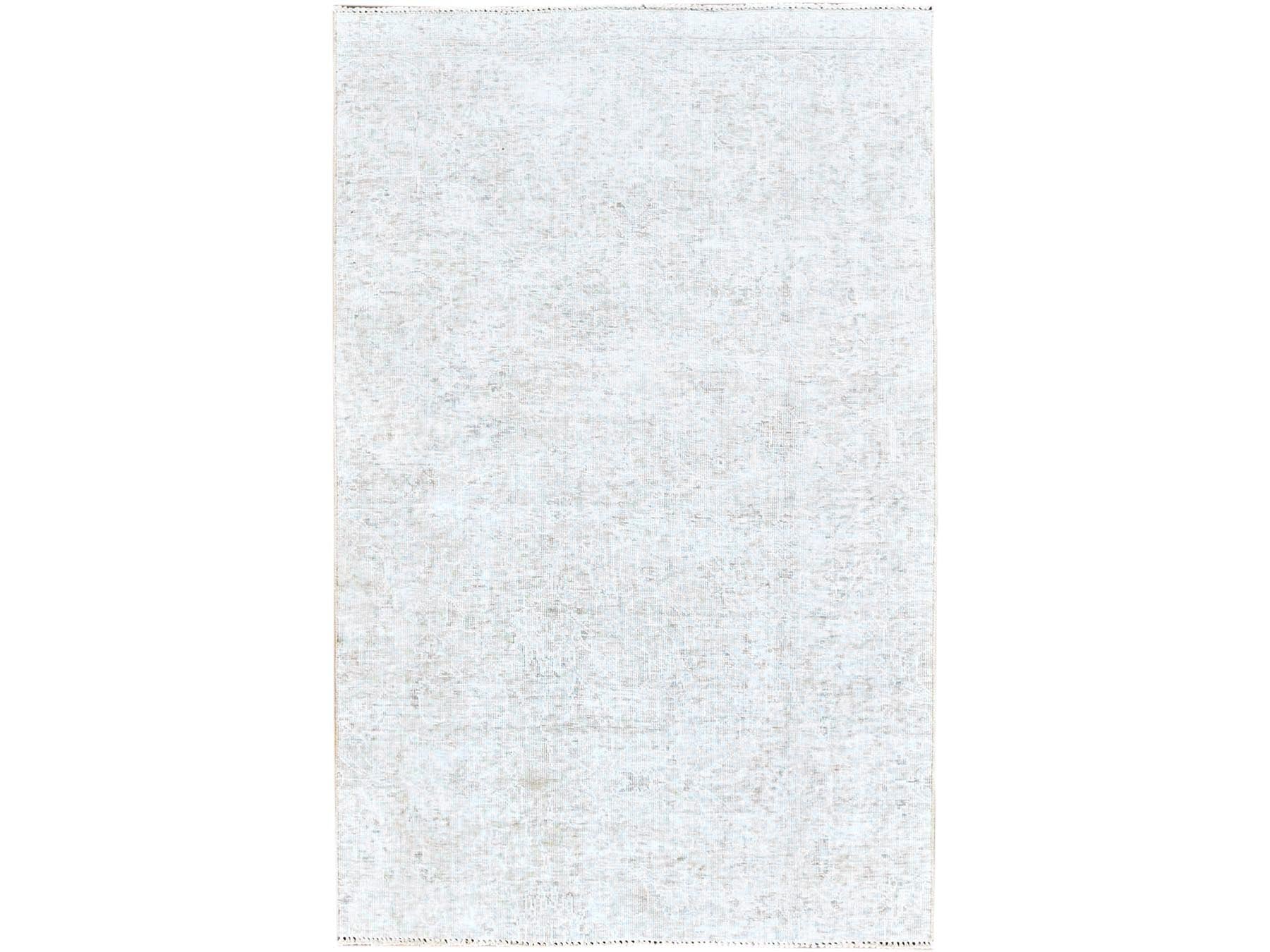 Vintage hand-knotted wool rug in Ivory, 3'11" x 6'2", SKU O0235