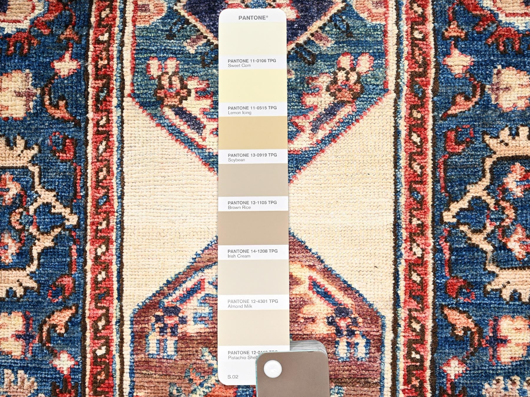 Heriz Tribal & Geometric hand-knotted wool runner in Ivory & Blue, 2'1" x 6'5" — SKU O02437 (view 4)